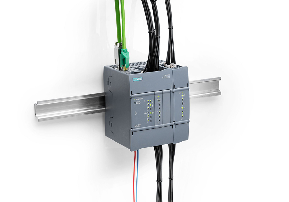 <strong>Debut at Hannover Messe 2024: Siemens announces a new generation of controller with Simatic S7-1200 G2, part of Siemens Xcelerator</strong>